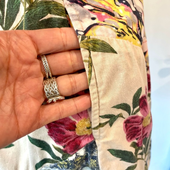 Leifnotes (Anthropologie)
Multipatterned Mini, floral& medieval castles, 2,EUC - Picture 7 of 12